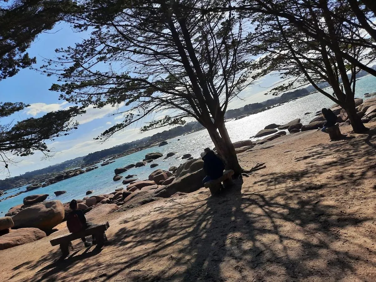 Appartement Plage De Trestraou 45M2 Perros-Guirec Francie